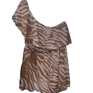 Madison new with tags top size